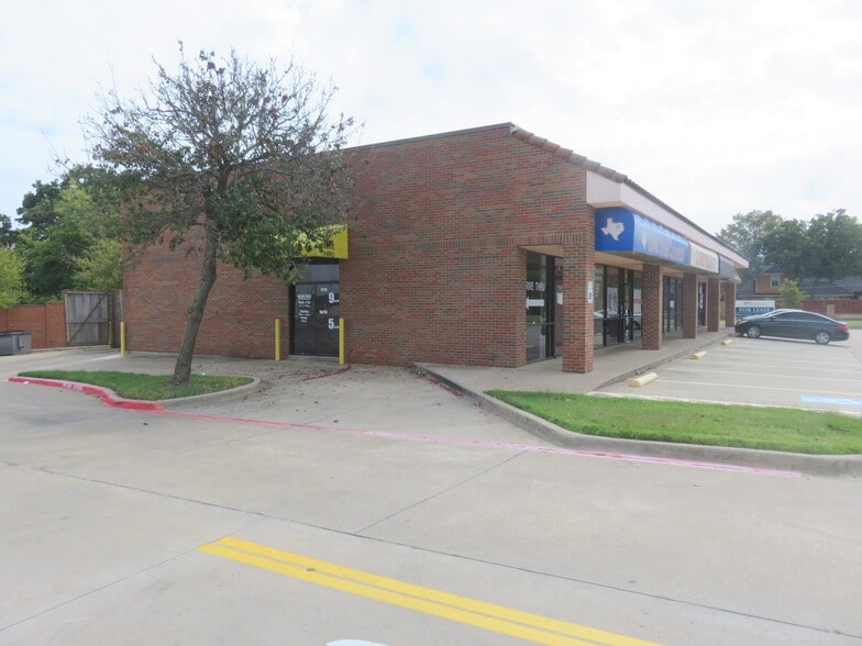 More Photos Of 3601 SW Green Oaks Blvd, Arlington Storefront For Lease
