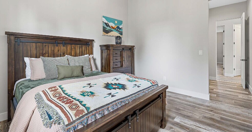 More Photos Of 3295 S Gila Dr, Flagstaff Specialty For Sale