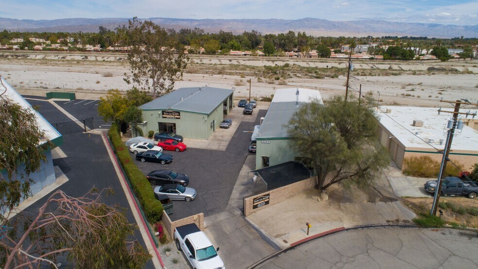 More Photos Of 68686 Summit Dr, Cathedral City Service For Sale