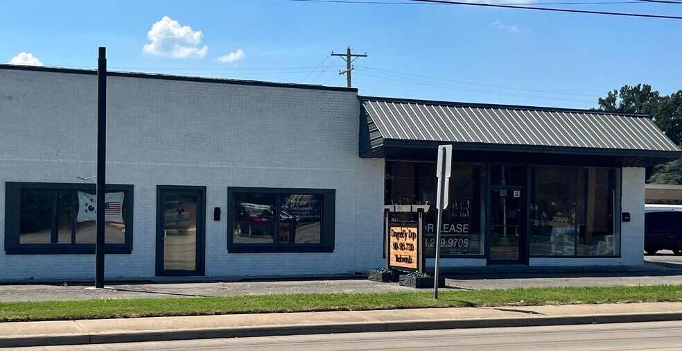 More Photos Of 701 N York St, Muskogee Fast Food For Lease