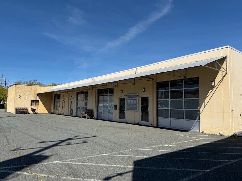 More Photos Of 7-11 Mark Dr, San Rafael Warehouse For Sale