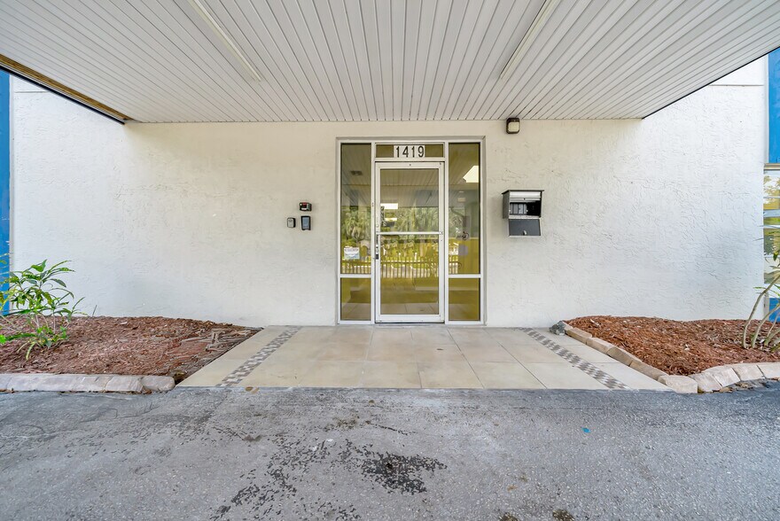 More Photos Of 1419 Sunset Point Rd, Clearwater Office For Sale