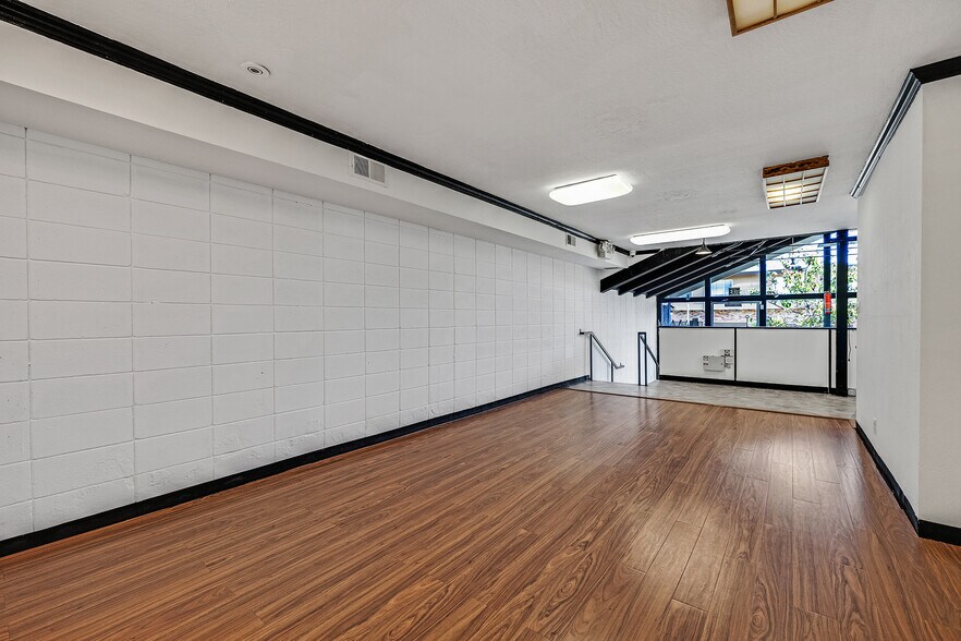 More Photos Of 4319 Piedmont Ave, Oakland Storefront Retail Office For Lease