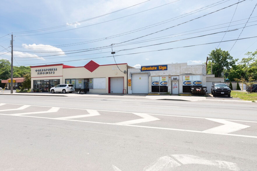 More Photos Of 1628 Erie Blvd E, Syracuse Flex For Sale