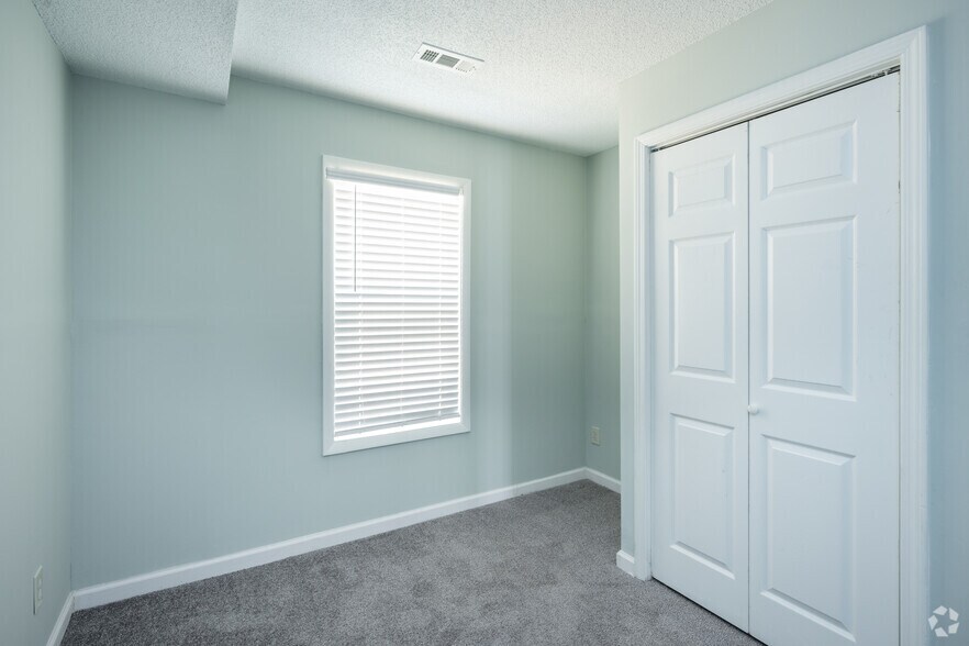 More Photos Of 122 Wendy Hill Way, Piedmont Apartments For Sale