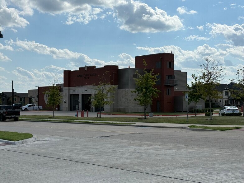 More Photos Of 6000 Alma Rd, McKinney Unknown For Lease