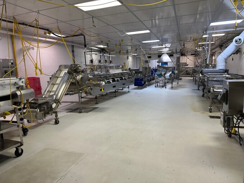 More Photos Of 75 St John St, Portland Food Processing For Sale