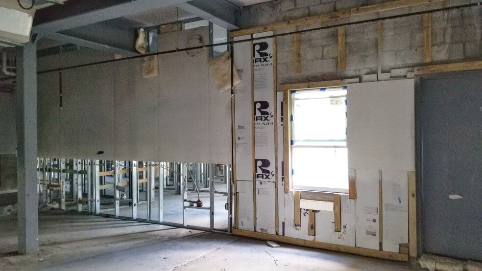 More Photos Of 4207 67, Bradenton Assisted Living For Sale