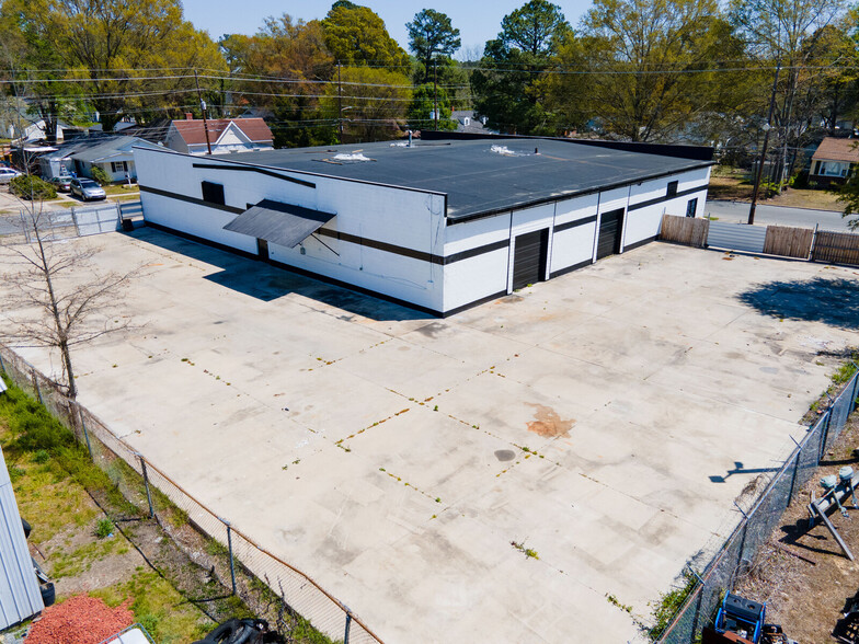 Primary Photo Of 105 N Sharpe St, Selma Warehouse For Sale