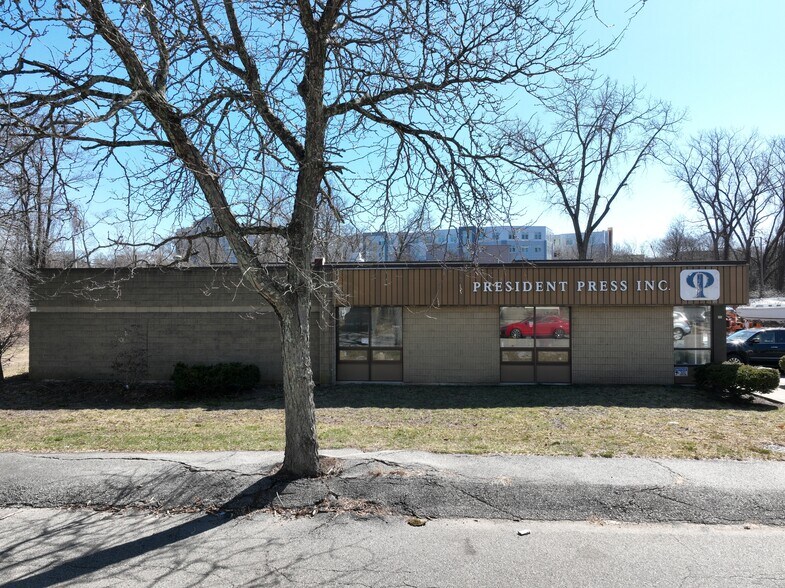 More Photos Of 90-100 Columbia St, Quincy Industrial For Sale