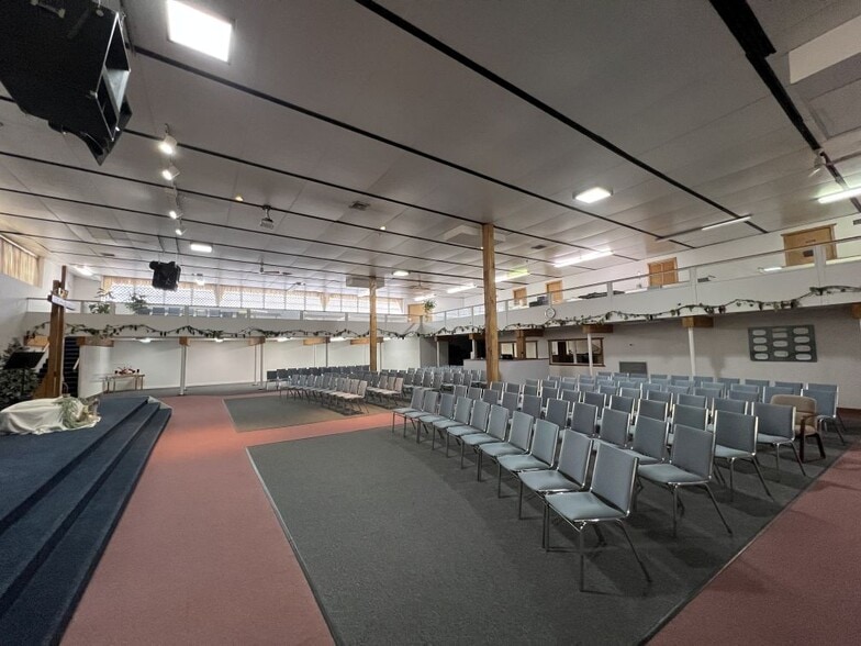 More Photos Of 150 Sandbank Rd, Cheshire Warehouse For Sale