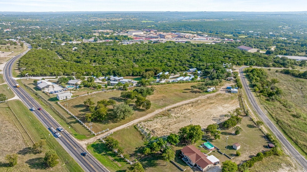 More Photos Of 1321 N FM 56, Glen Rose Trailer Camper Park For Sale