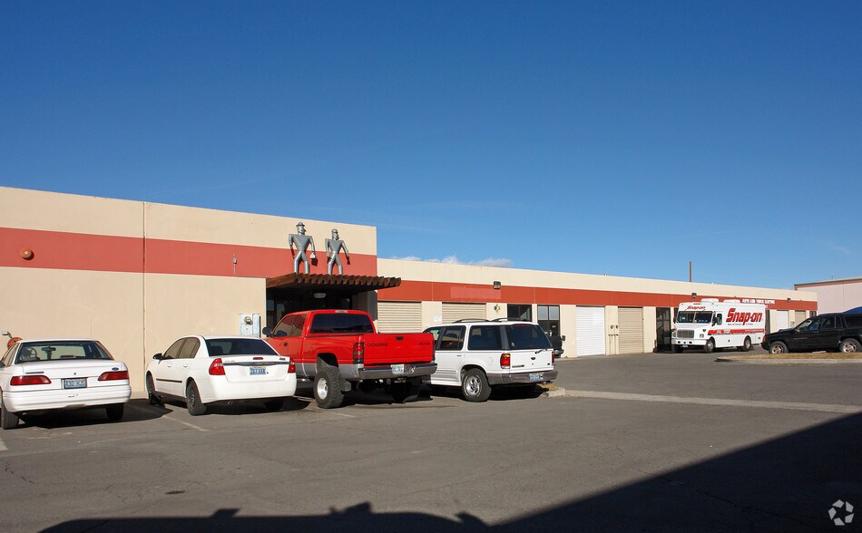 More Photos Of 1233-1267 Gator Way, Sparks Warehouse For Lease