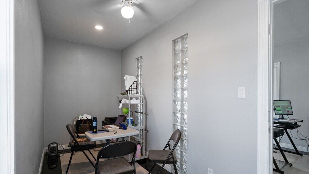 More Photos Of 16379 Foothill Blvd, Fontana Loft Creative Space For Sale