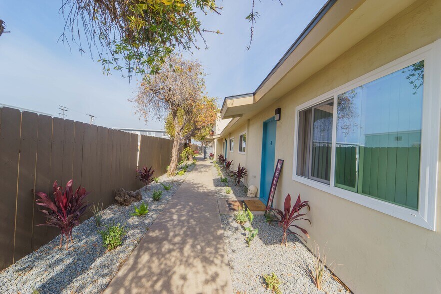 More Photos Of 1343-1347 Grove Ave, Imperial Beach Apartments For Sale