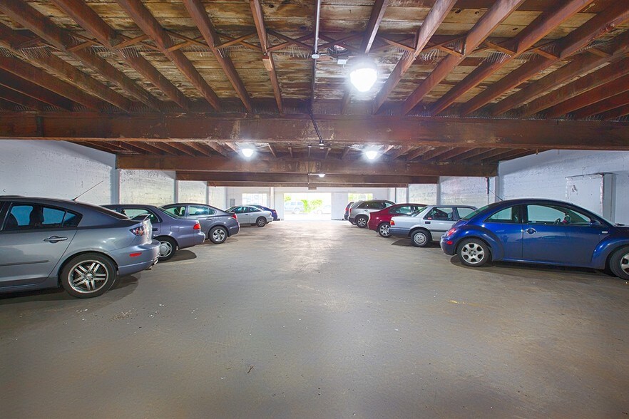 More Photos Of 3204-3212 SW 10th Ave, Portland Apartments For Sale