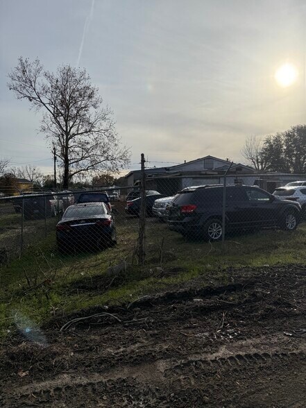 More Photos Of 1101 Sand Bar Ferry rd, Beech Island Auto Repair For Sale