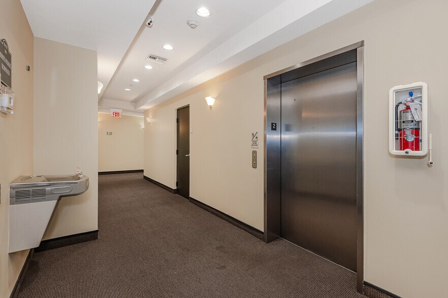 More Photos Of 5599 S University Dr, Davie Loft Creative Space For Sale