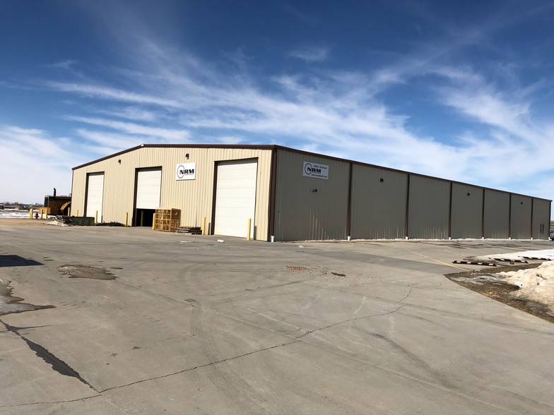 Primary Photo Of 4350 S 59th St, Clinton Warehouse For Lease