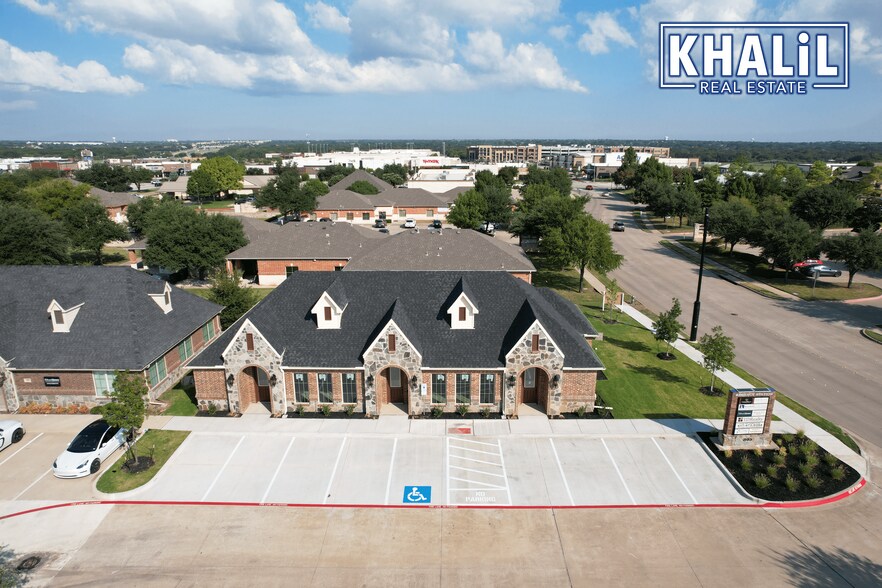 More Photos Of 305 Regency Pky, Mansfield Medical For Lease