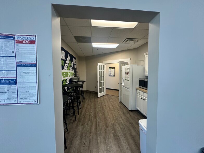 More Photos Of 540 Lake Center Pky, Cumming Office For Lease
