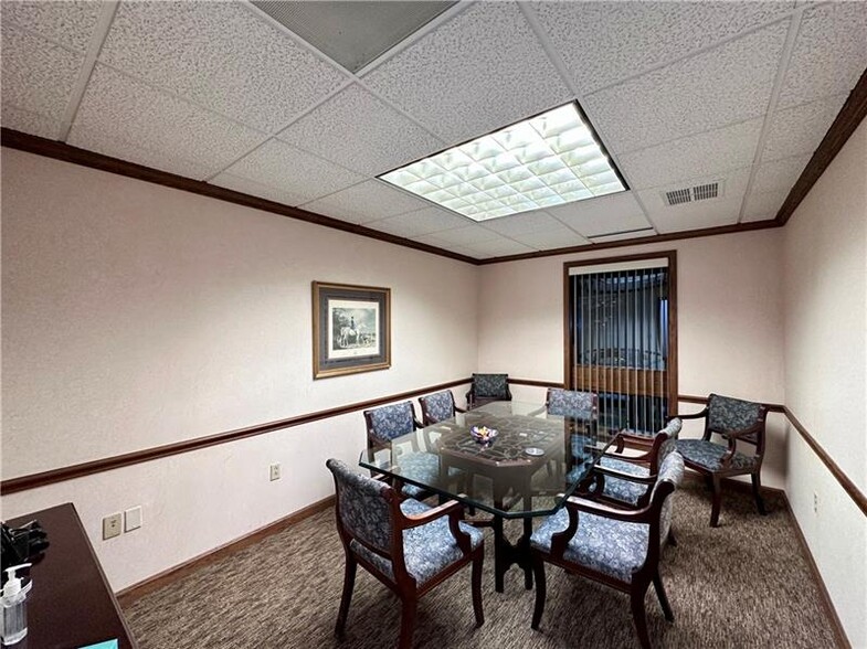 More Photos Of 2599 Wilmington Rd, New Castle Office For Sale