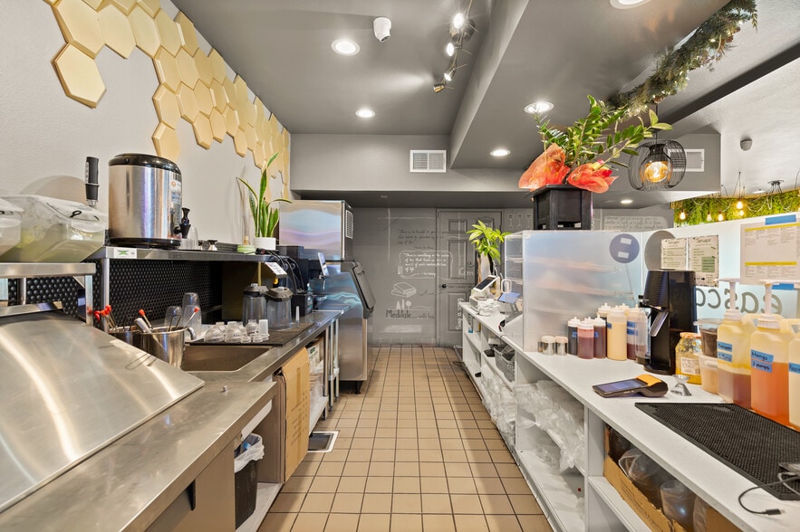 More Photos Of 9774 Katella Ave, Anaheim Medical For Sale