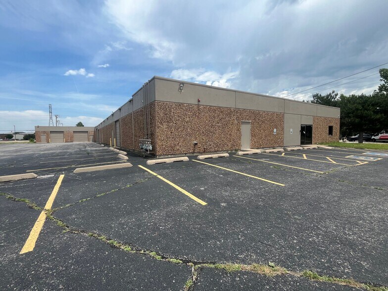 More Photos Of 4219 Charter Ave, Oklahoma City Distribution For Lease