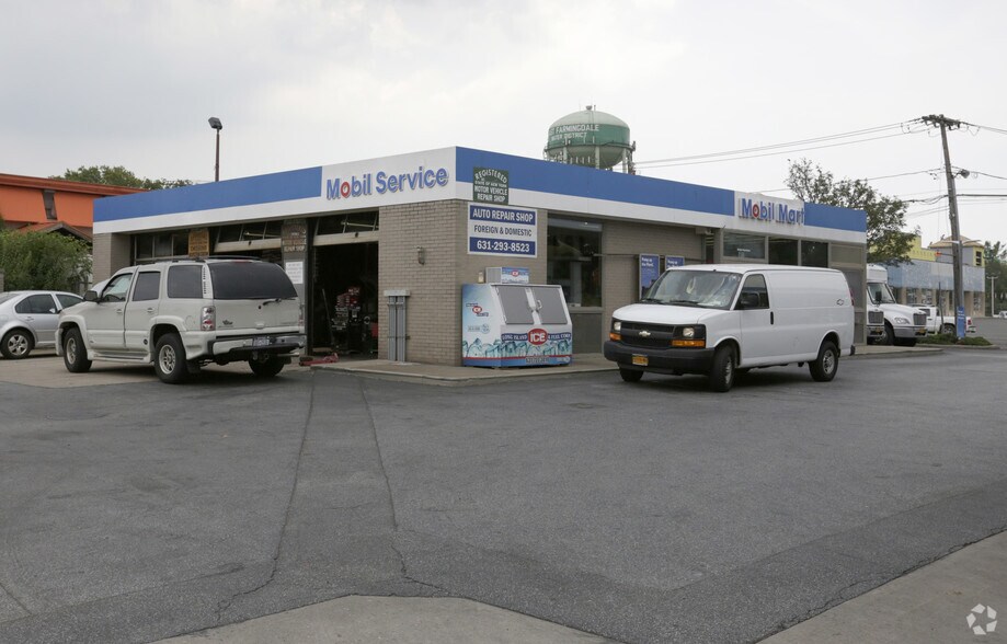 More Photos Of 2351 Broadhollow Rd, Farmingdale General Retail For Sale