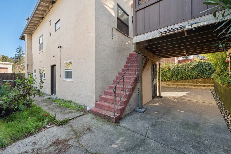 More Photos Of 1851 2nd St, San Rafael Apartments For Sale