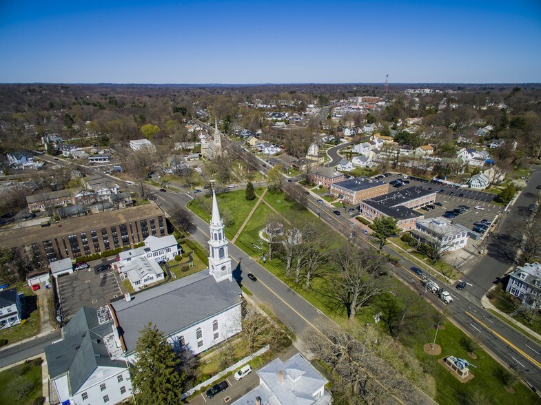 More Photos Of 69 East Ave, Norwalk Medical For Lease