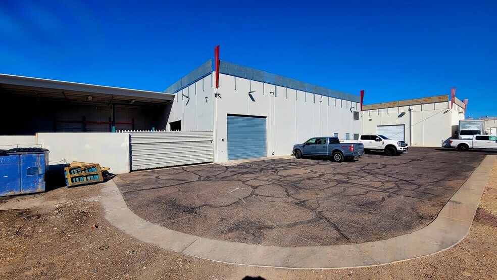 Primary Photo Of 1913 N Rosemont, Mesa Warehouse For Sale
