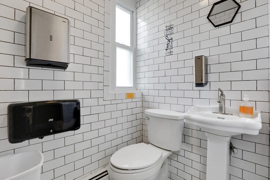 More Photos Of 62 Main St, Pine Bush Loft Creative Space For Sale