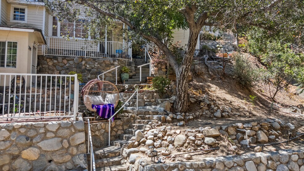 More Photos Of 11346 Santol Dr, Sylmar Apartments For Sale