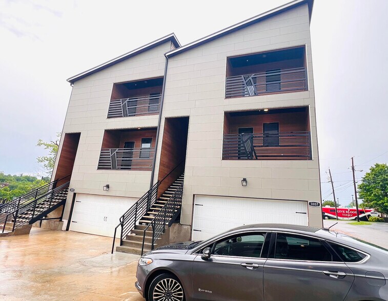 More Photos Of 1807 Logan Ave, Knoxville Apartments For Sale