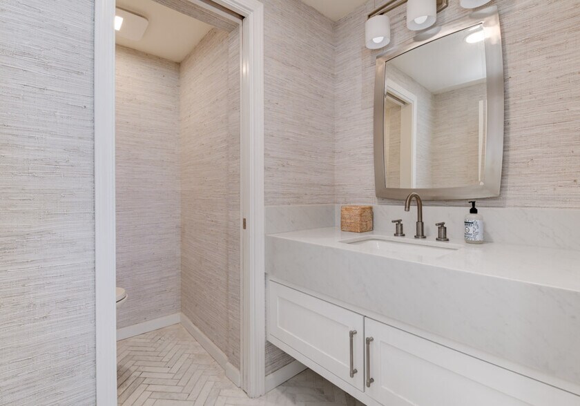 More Photos Of 2633 Ocean St, Carlsbad Apartments For Sale