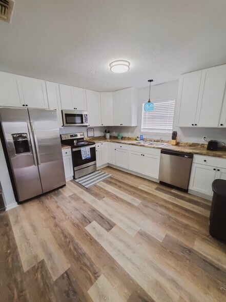 More Photos Of 4318 Lauder Ln, Orange Beach Specialty For Sale