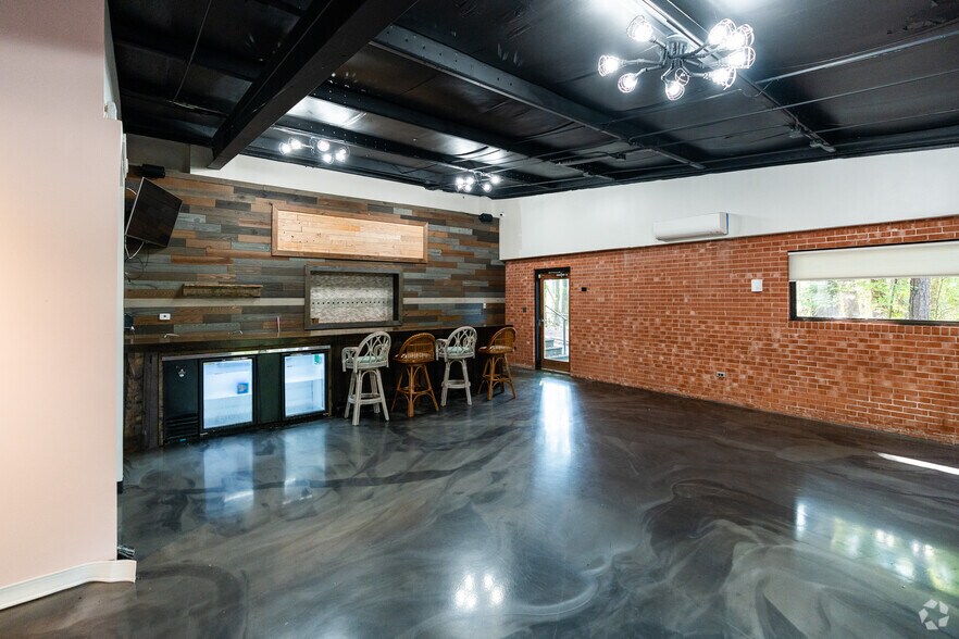 More Photos Of 4913 S Alston Ave, Durham Warehouse For Lease