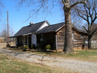 More Photos Of 1670 Southwest Blvd, Newton Lodge Meeting Hall For Sale