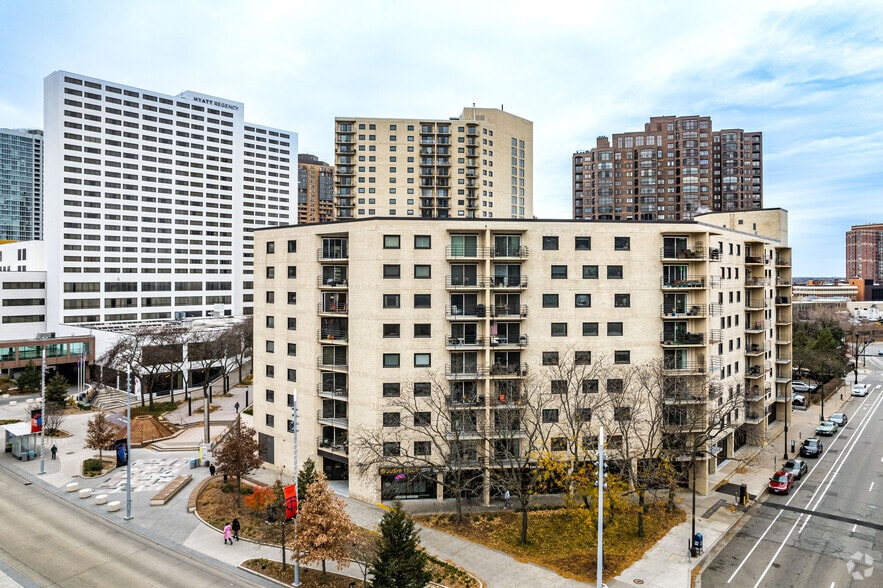 More Photos Of 1200 Nicollet Mall, Minneapolis Multifamily For Sale