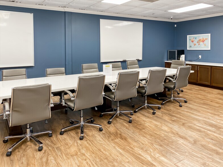 More Photos Of 5701 Sunrise Blvd, Citrus Heights Coworking Space