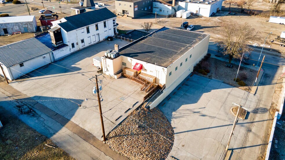 More Photos Of 630 Market St, Steubenville Office For Sale