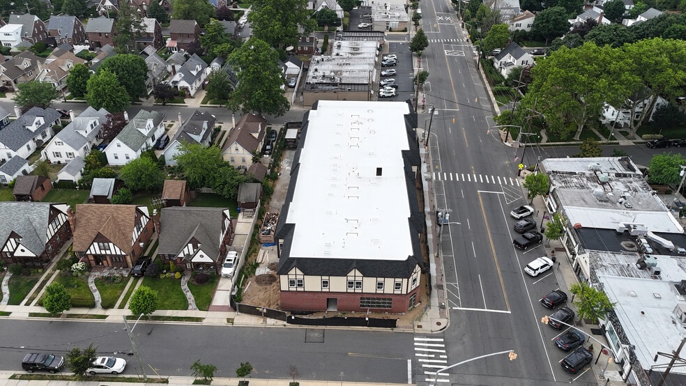 More Photos Of 43-61 Covert Avenue, Floral Park General Retail For Lease