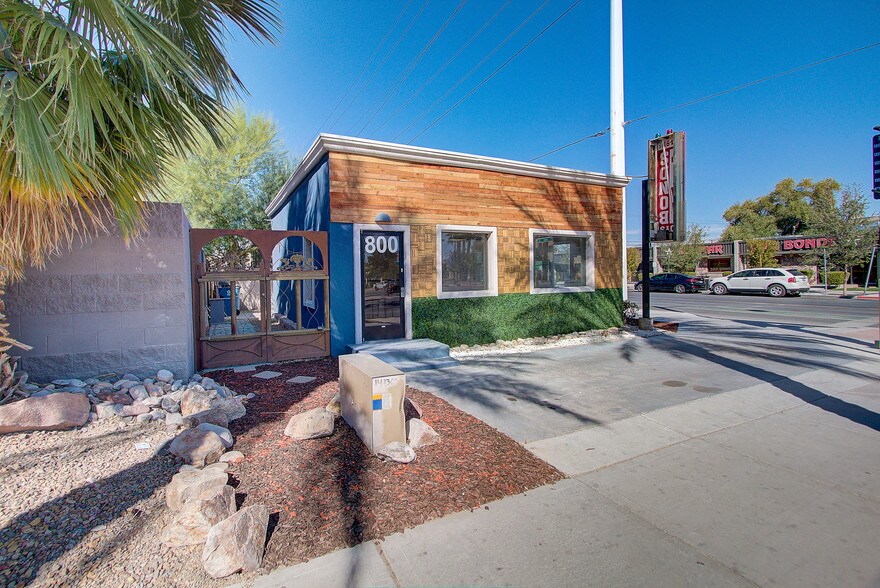 More Photos Of 800 S Casino Center Blvd, Las Vegas Loft Creative Space For Sale