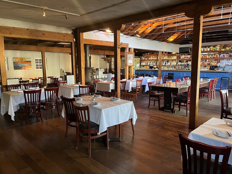 More Photos Of 5862-5872 Doyle St, Emeryville Restaurant For Sale