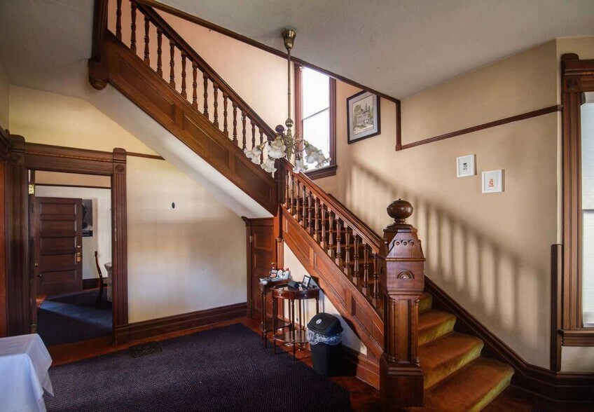 More Photos Of 253-255 S Marengo Ave, Pasadena Office For Lease