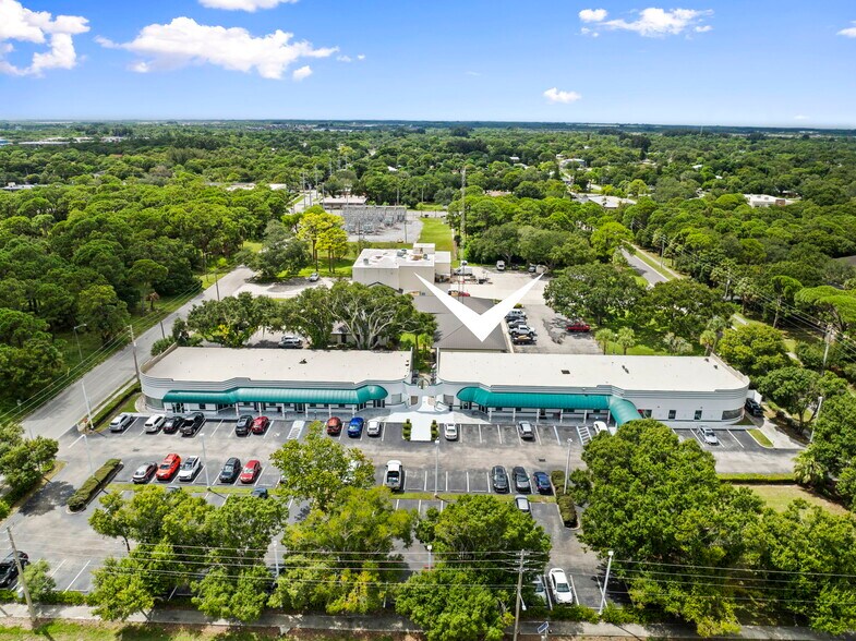 More Photos Of 1801 S 23rd St, Fort Pierce Medical For Lease