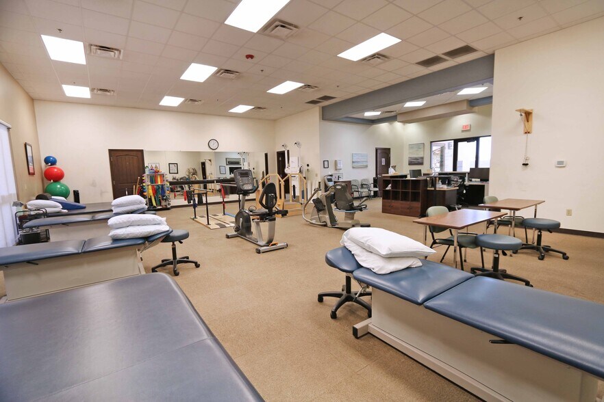 More Photos Of 2851 S Avenue B, Yuma Medical For Sale