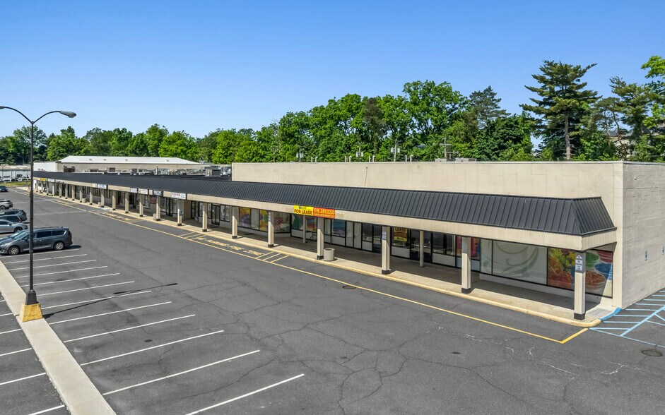 More Photos Of Rte 27 @ Rte. 27 & Prospect Rd., Woodbridge Unknown For Lease