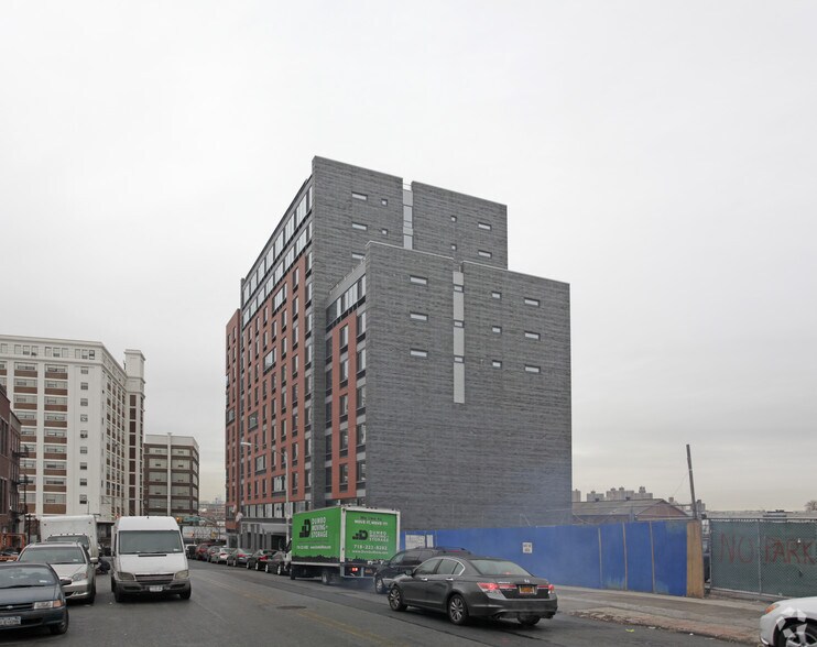 More Photos Of 8 Vanderbilt Ave, Brooklyn Apartments For Lease